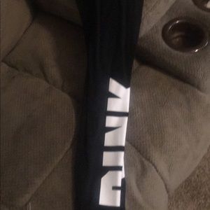 Victoria secret pink leggings new without tag